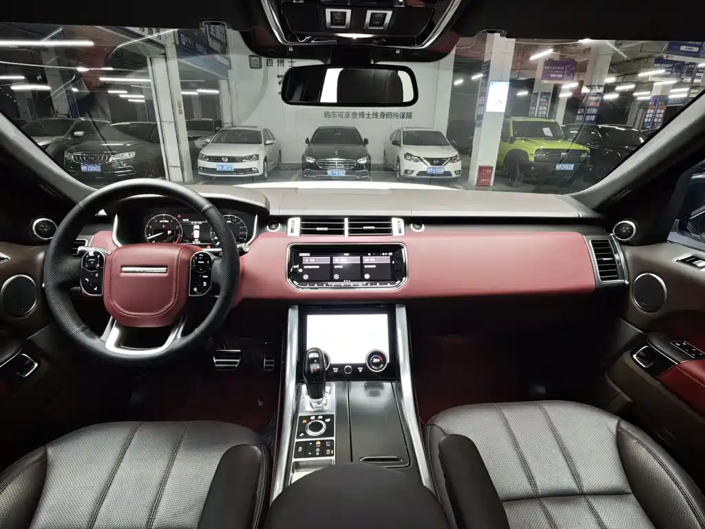 Land Rover Sport 2014