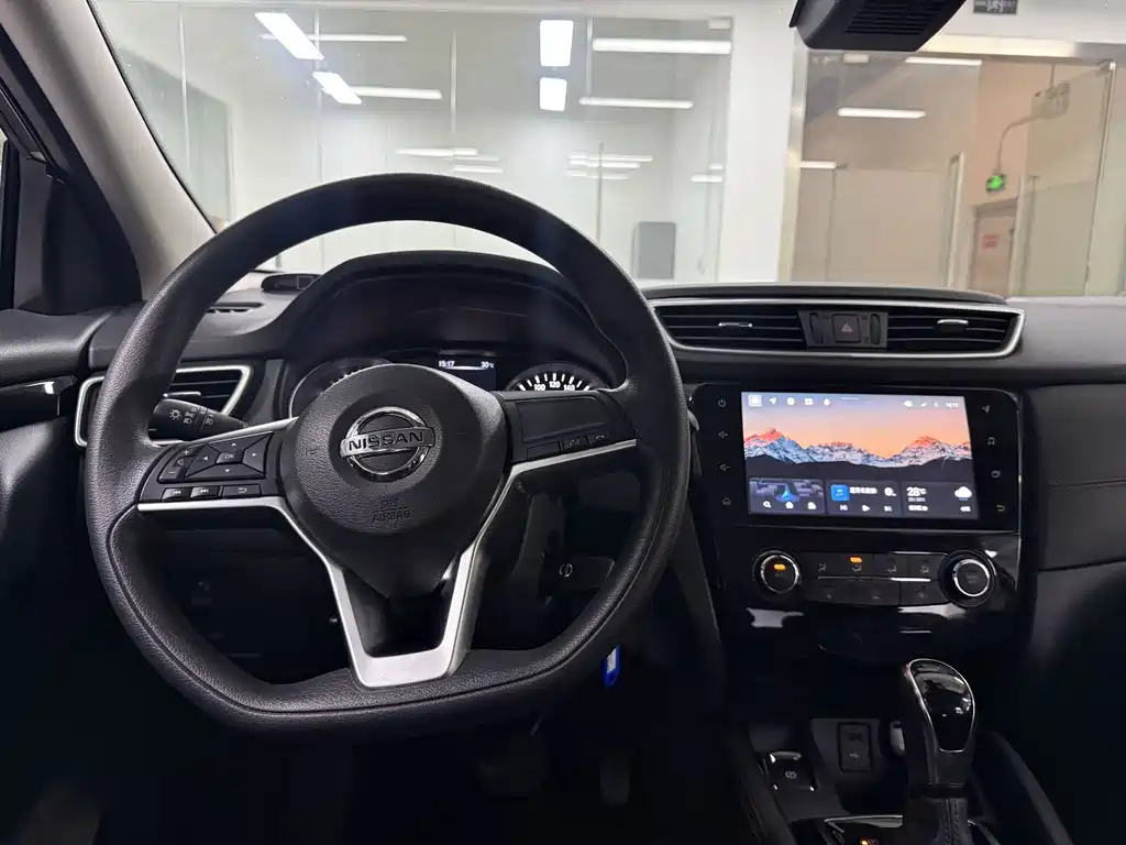 Nissan Qashqai 2021 — фото 17