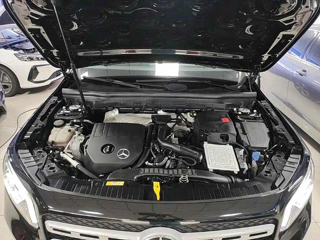 Mercedes-Benz GLB 2021 — фото 20