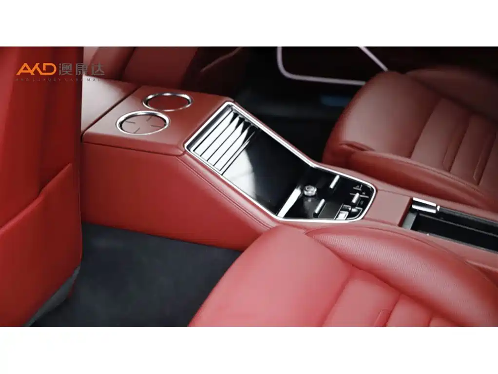 Porsche Panamera 2021 — фото 9