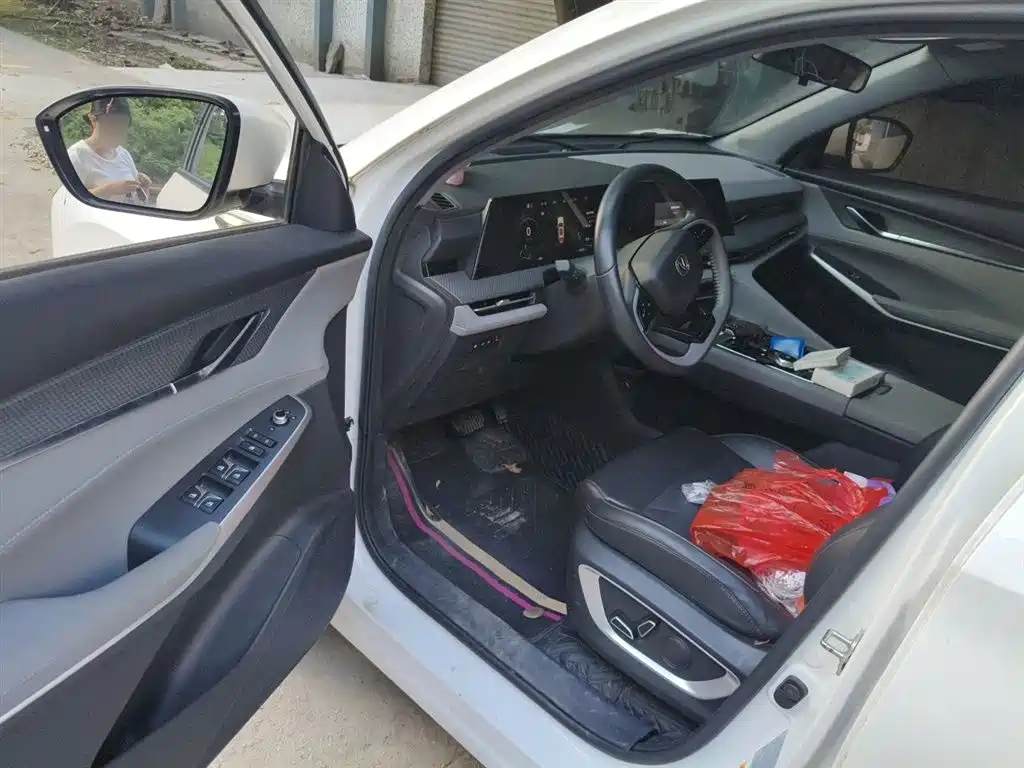 Changan CS75 PLUS 2022 — фото 14