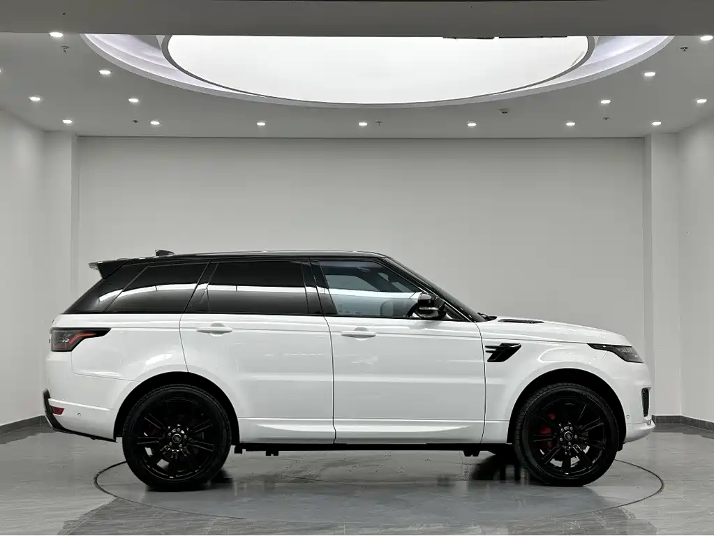 Land Rover Range Rover Sport 2021 — фото 4