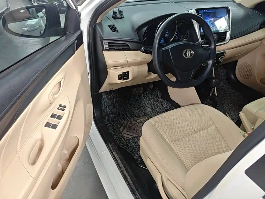 Toyota Vios FS 2020 — фото 16