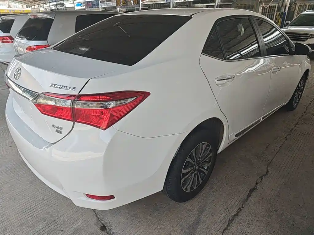 Toyota Corolla 2019 — фото 7