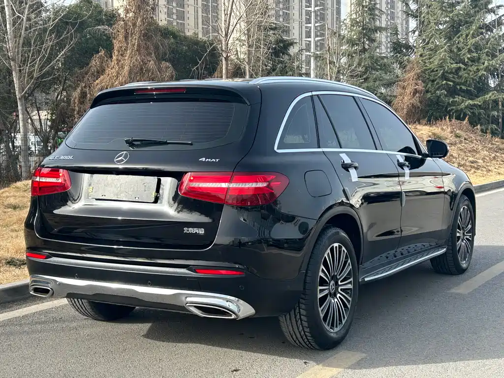 Mercedes-Benz GLC 2018 — фото 9