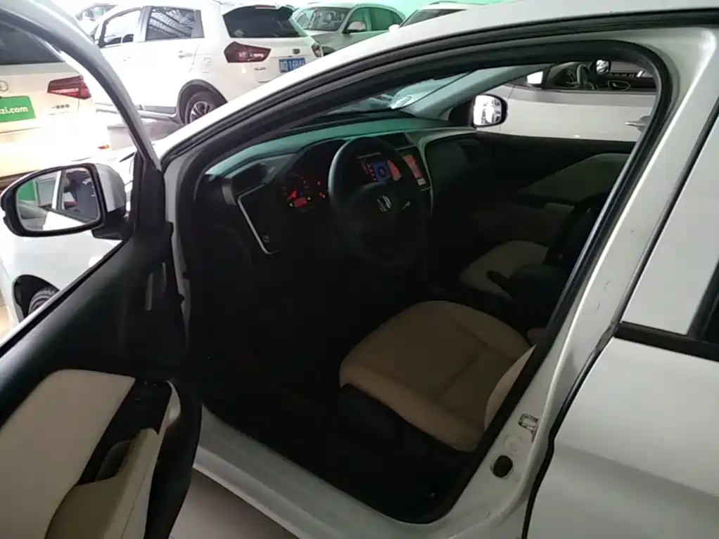 Honda City 2018 — фото 16