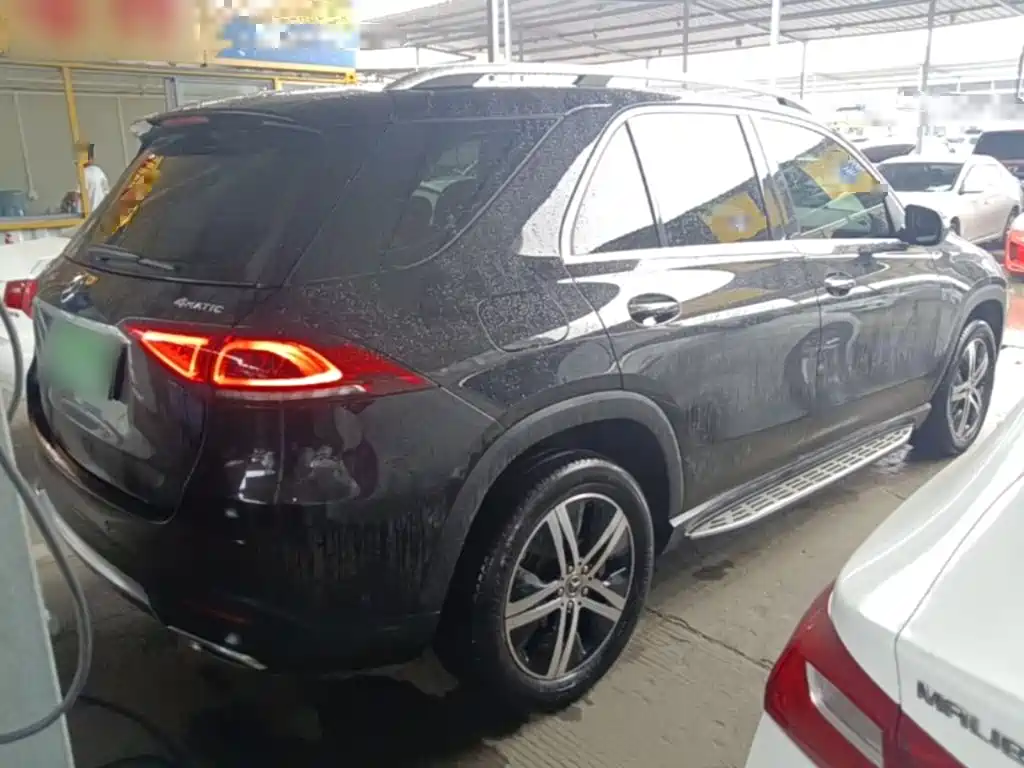 Mercedes-Benz GLE 2020