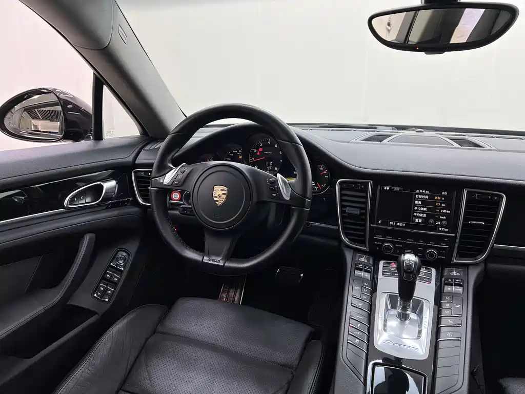 Porsche Panamera 2014 — фото 12