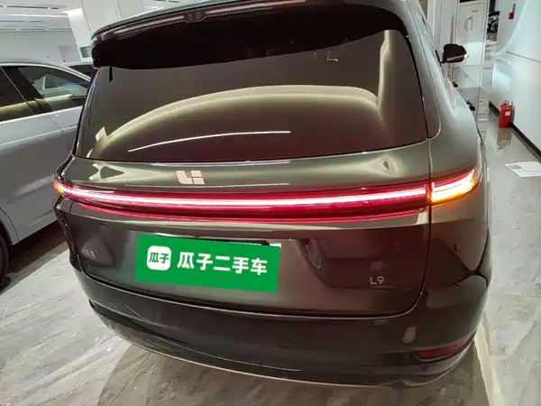 Li Auto L9 2025