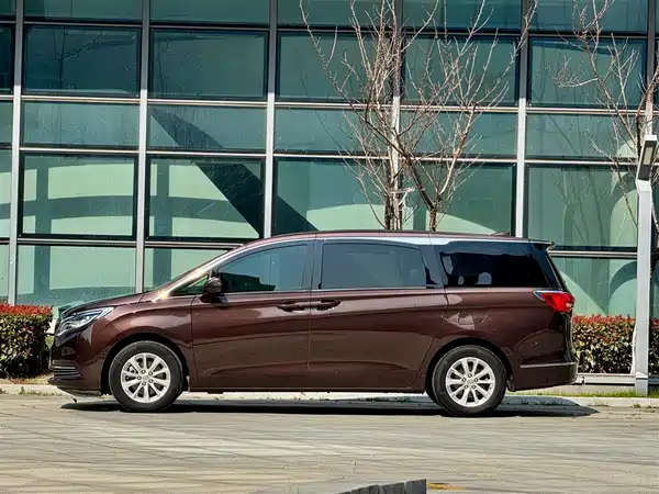 Buick GL8 2017