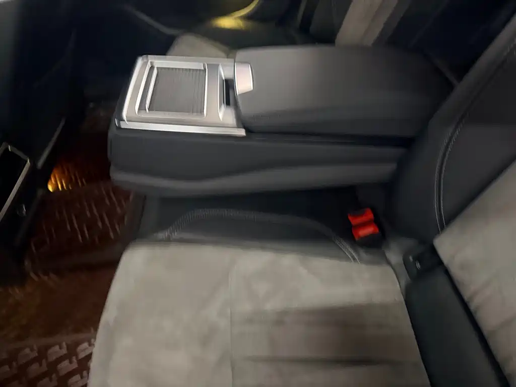 Audi A6L 2019