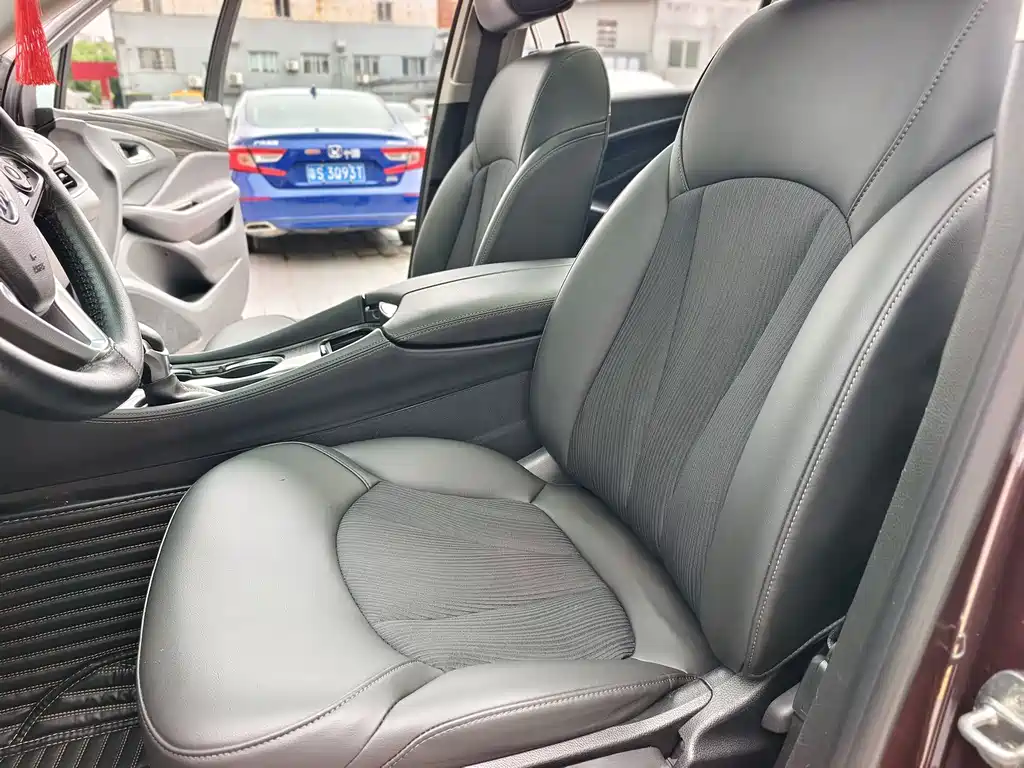 Buick Envision Plus 2019 — фото 12