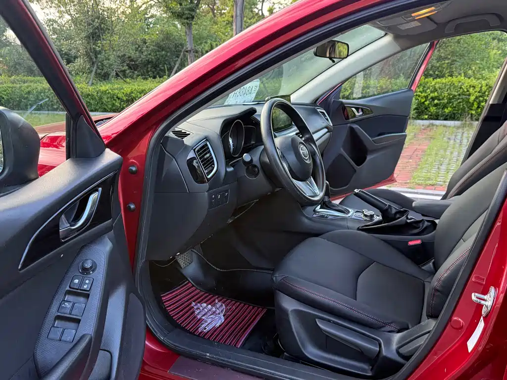 Mazda 3 Angkesela 2016 — фото 10