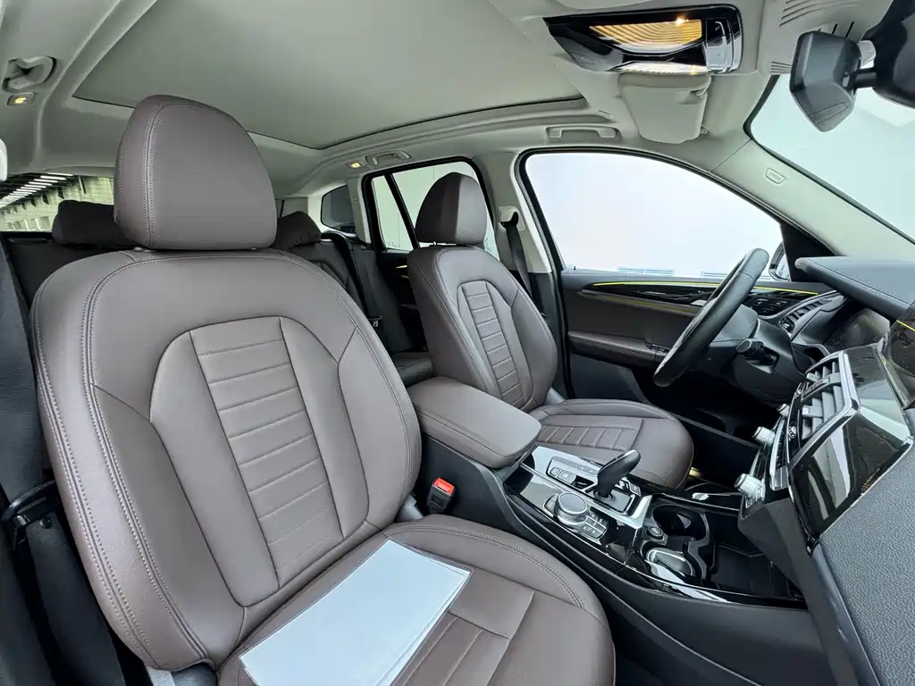 BMW X3 2020 — фото 17