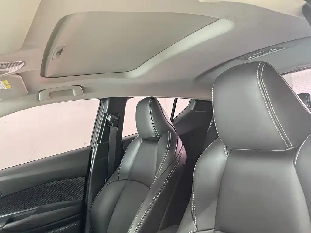Toyota IZOA 2022 — фото 10