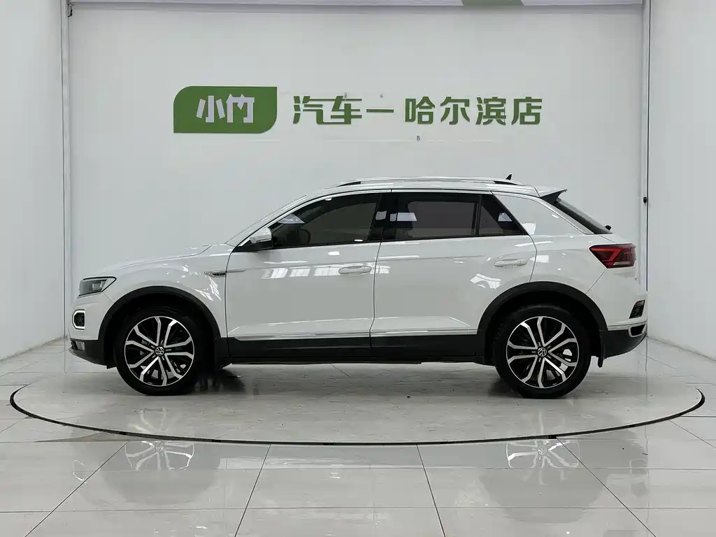 Volkswagen T-Roc 2022 — фото 5