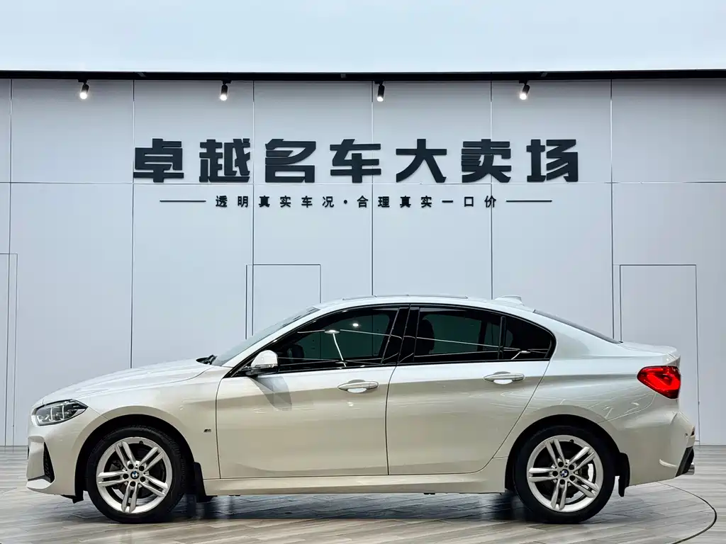BMW 1 Series 2020 — фото 4