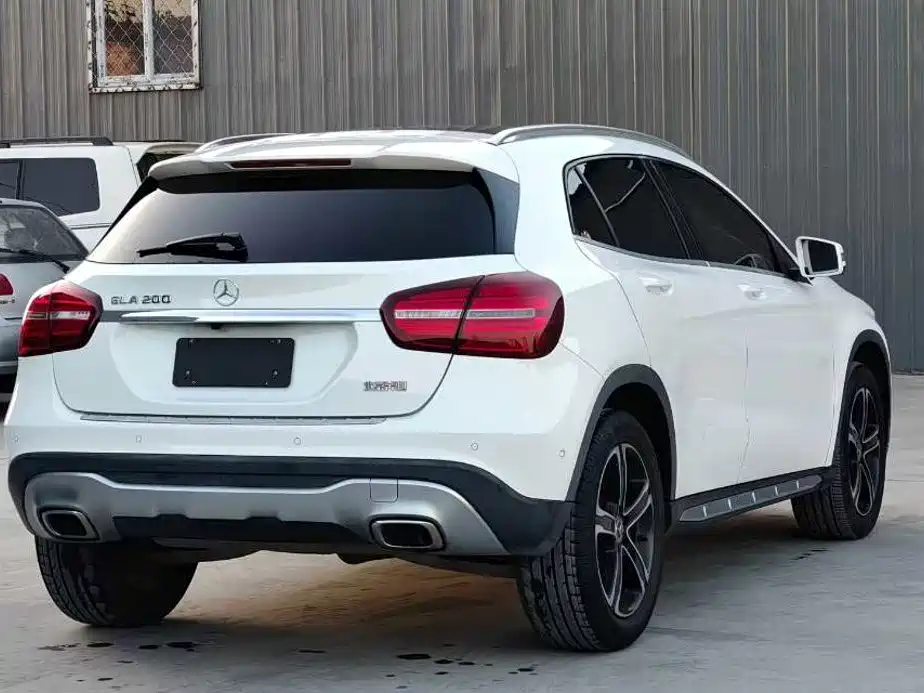 Mercedes-Benz GLA 2019