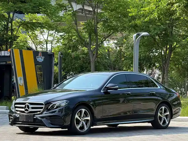 Mercedes-Benz E-Class 2018