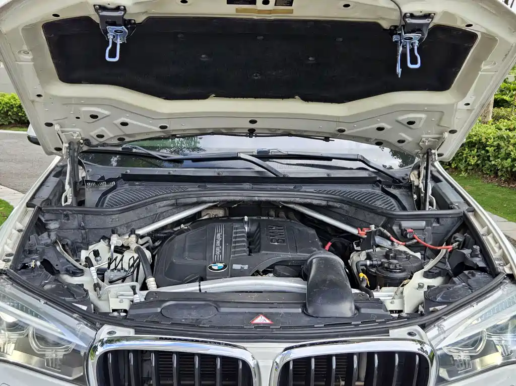 BMW X6 2015 — фото 10