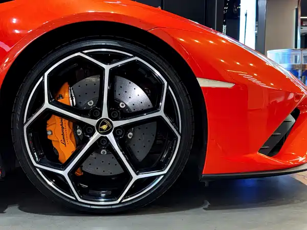 Lamborghini Huracan 2020