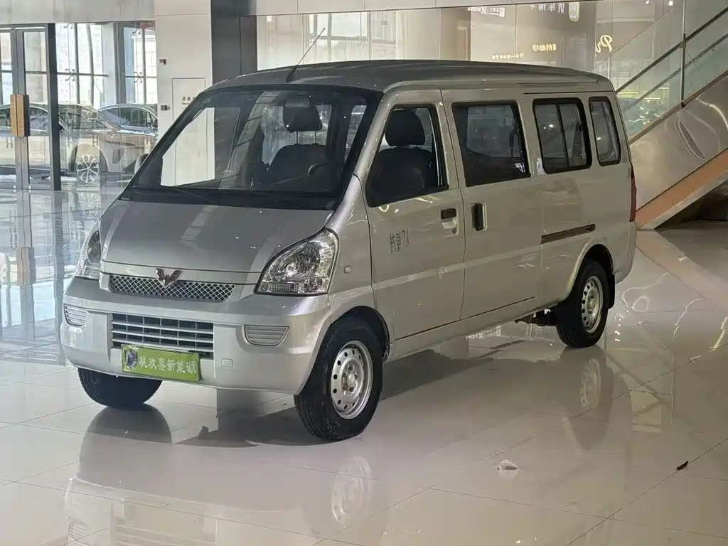 Wuling Rongguang EV 2022