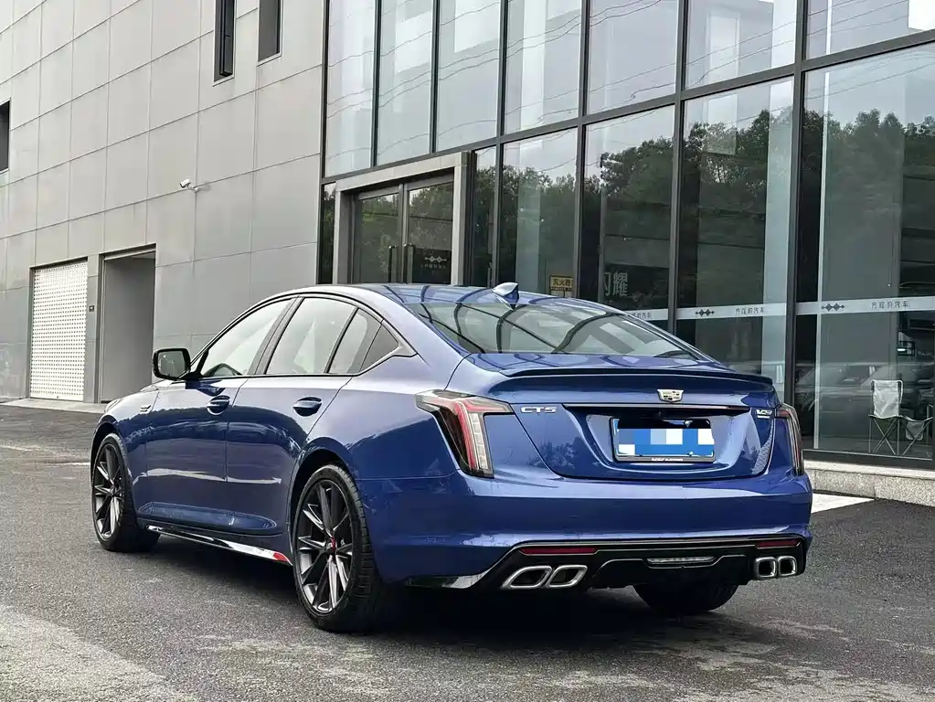 Cadillac CT5 2021 — фото 9