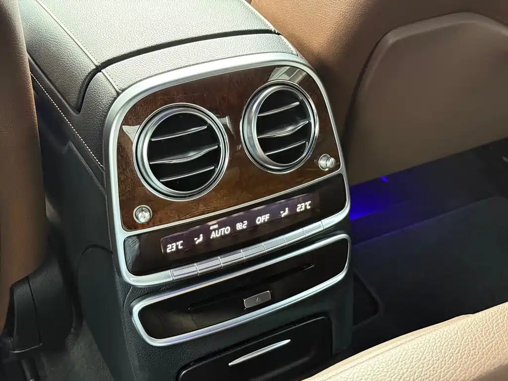 Mercedes-Benz S-Class 2015 — фото 16