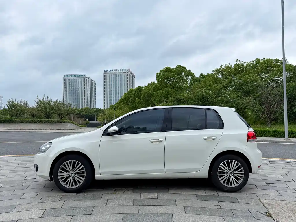 Volkswagen Golf 2013