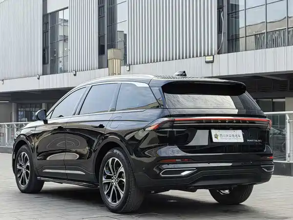 Lincoln Nautilus 2024