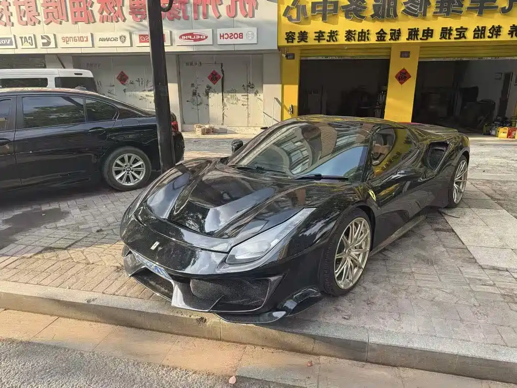 Ferrari 488 2017