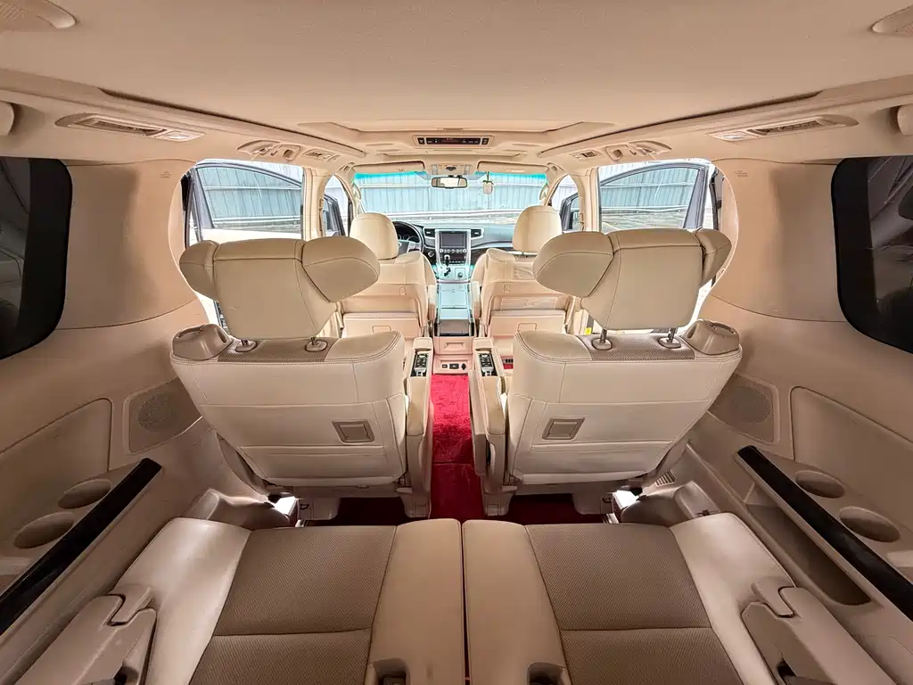 Toyota Alphard 2014 — фото 9