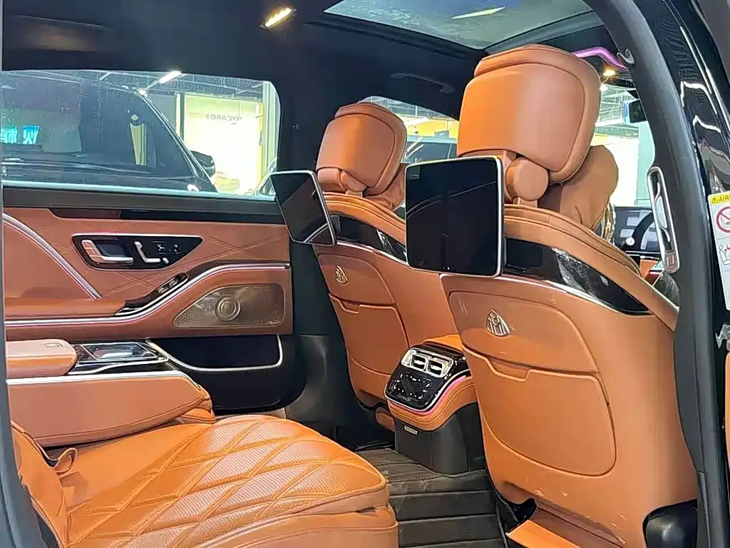 Mercedes-Benz S-Class 2023 — фото 7