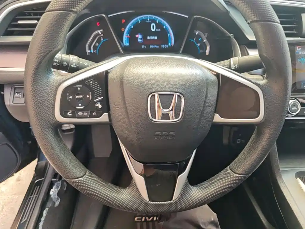 Honda Civic 2017 — фото 11