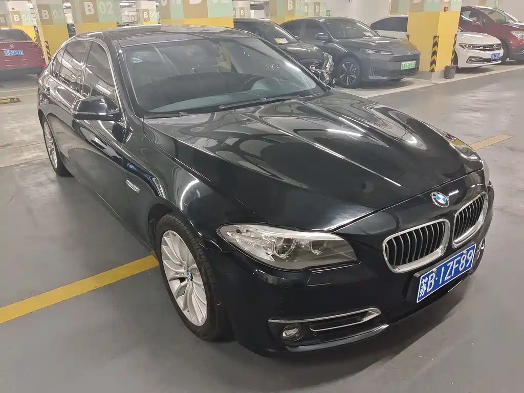 BMW 5 Series 2015 — фото 3