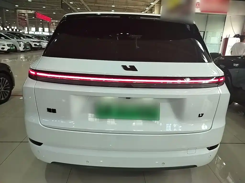 Li Auto Li L7 2024