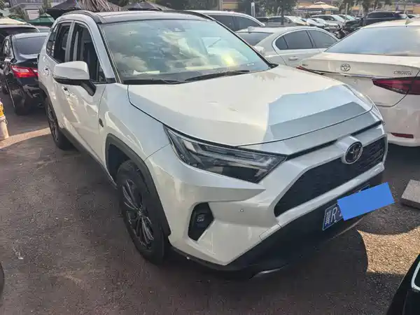 Toyota RAV4 2023