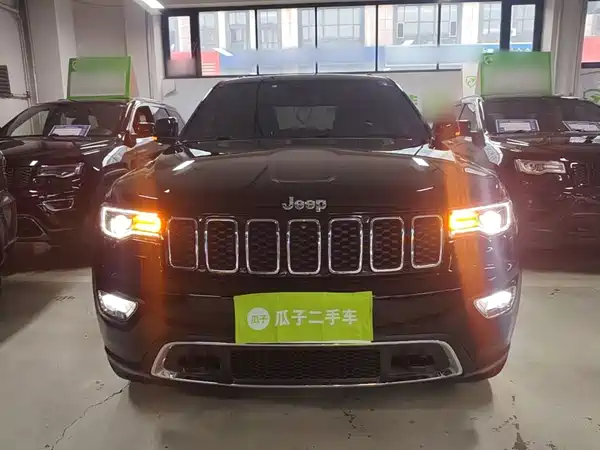 Jeep Grand Cherokee 2021