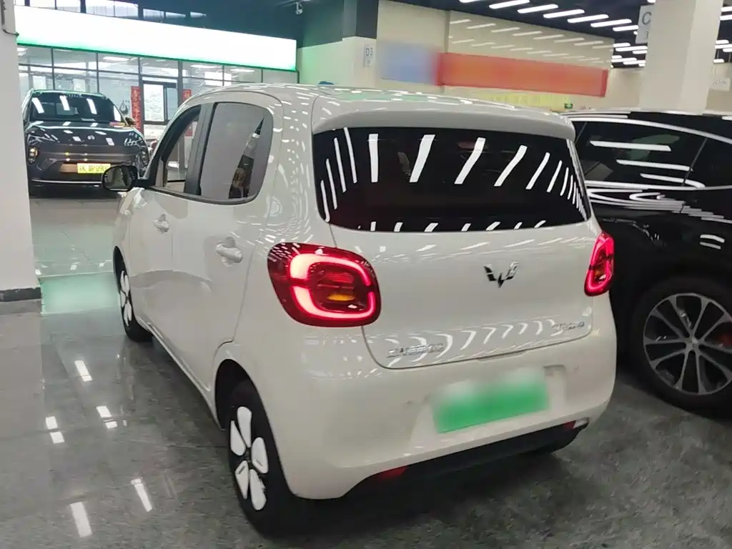 Wuling Hongguang MINIEV 2025 — фото 5