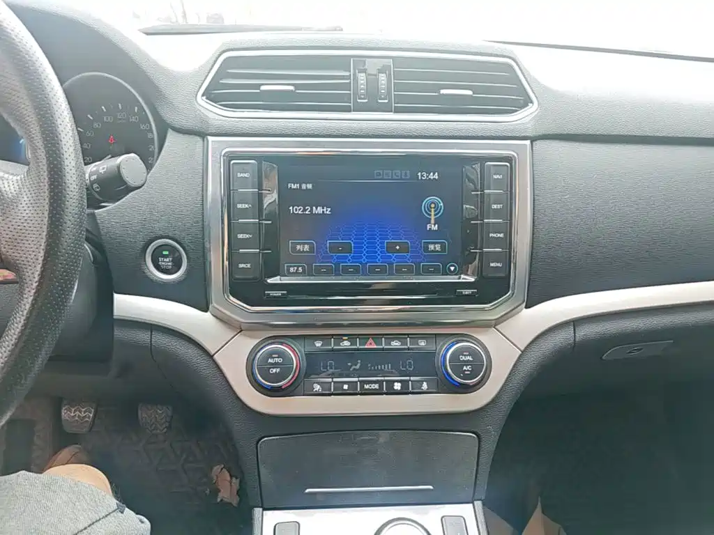 Haval H6 Coupe 2015 — фото 13