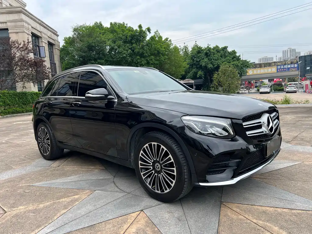 Mercedes-Benz GLC 2018 — фото 3