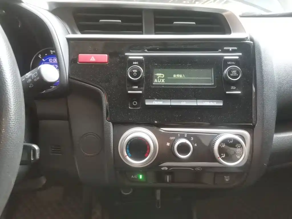 Honda Fit 2014 — фото 13