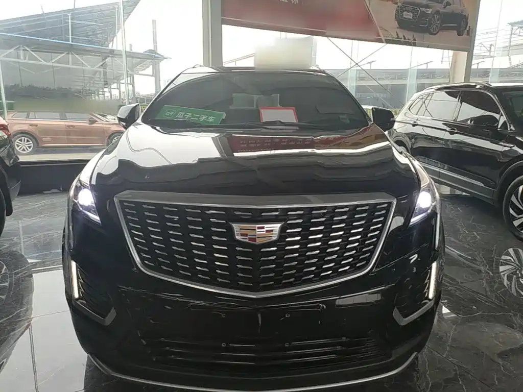 Cadillac XT5 2021 — фото 3