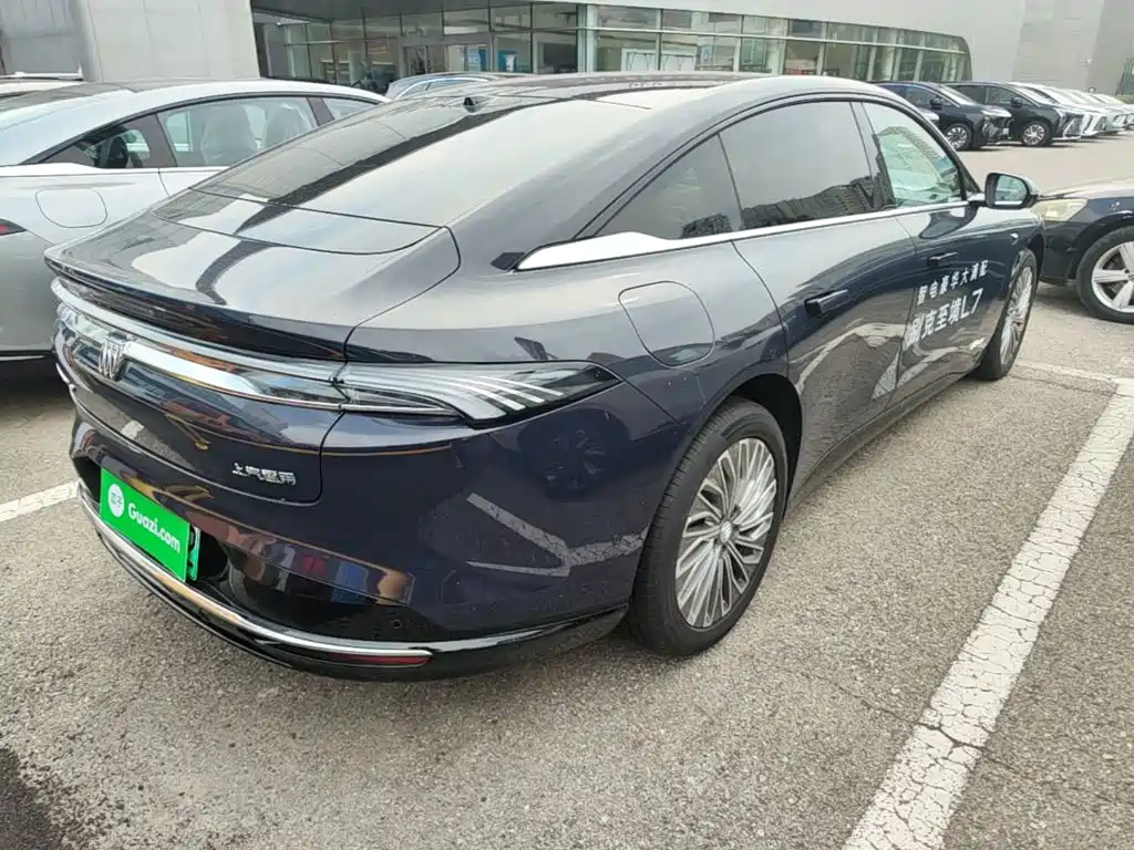 Buick Zhijing L7 2025 — фото 7