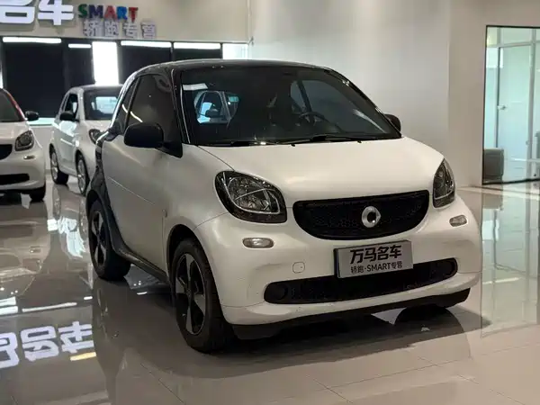 smart fortwo 2018