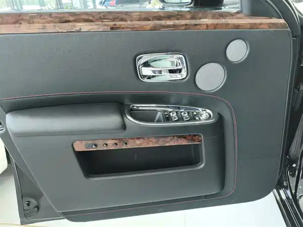 Rolls-Royce Ghost 2017