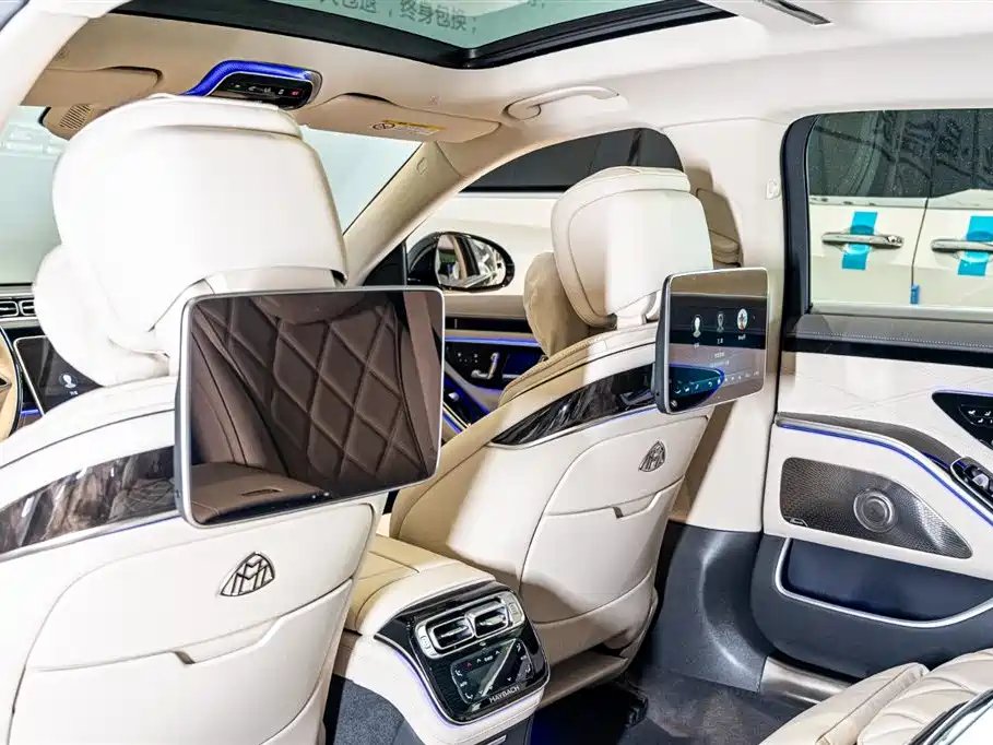 Mercedes-Benz Maybach S-Class 2025 — фото 12