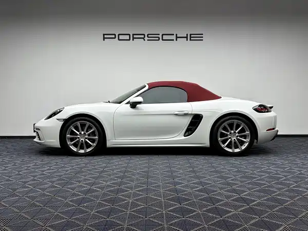 Porsche 718 2023