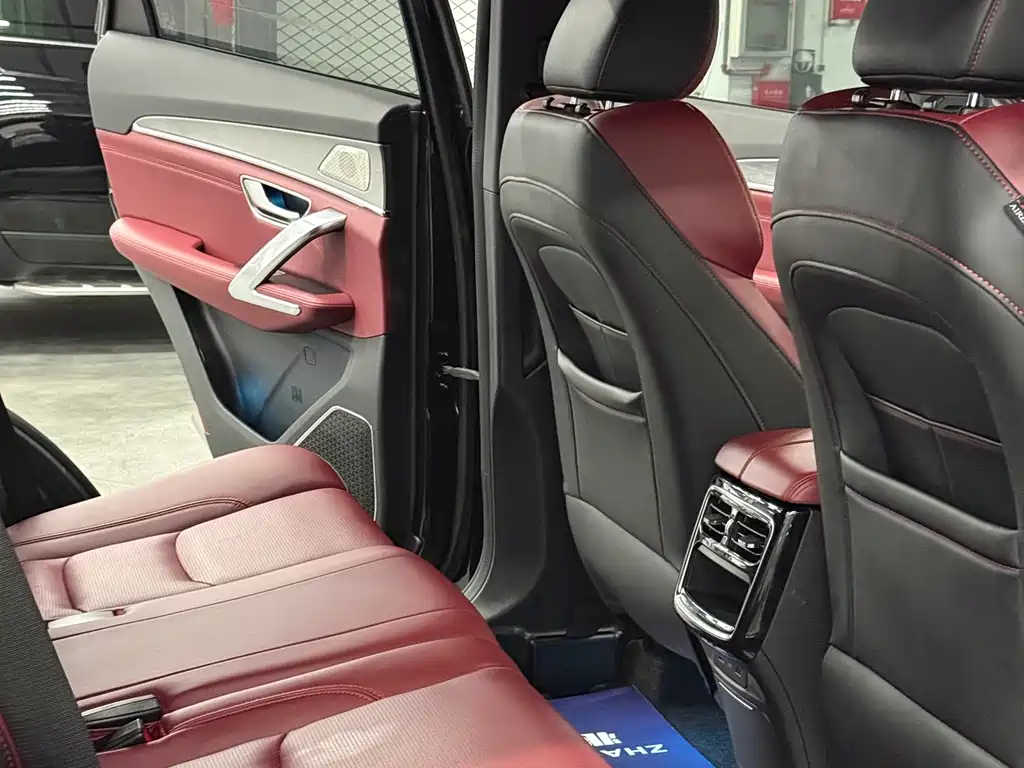 Jetour X70 PLUS 2021 — фото 13