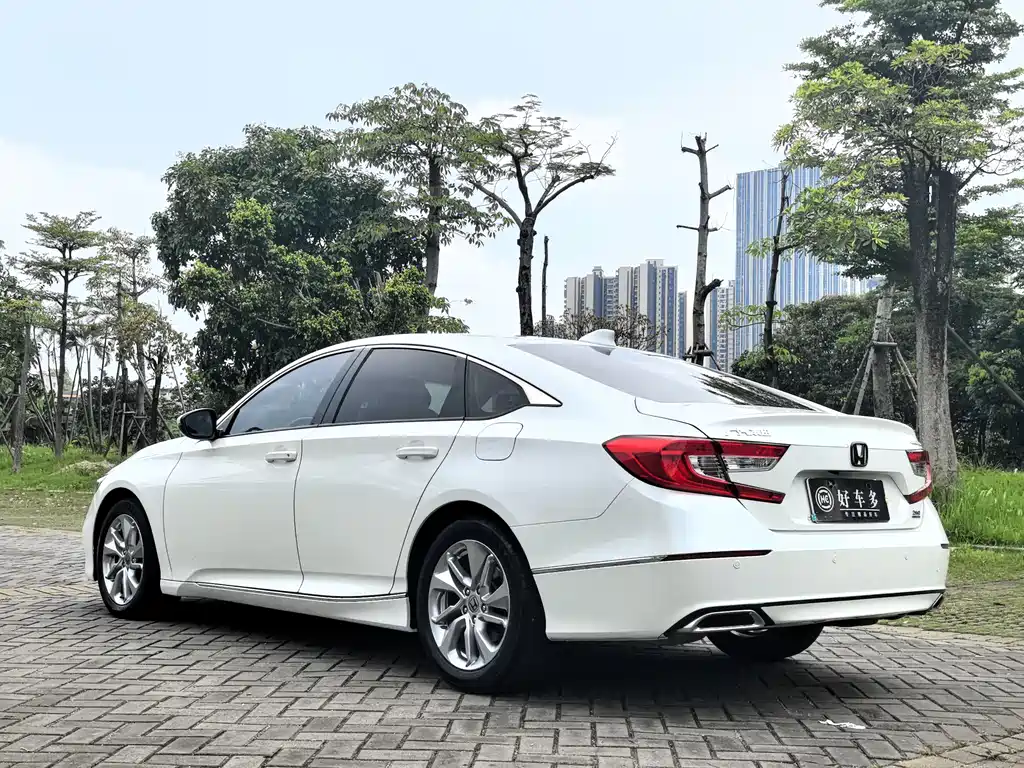 Honda Accord 2019 — фото 7